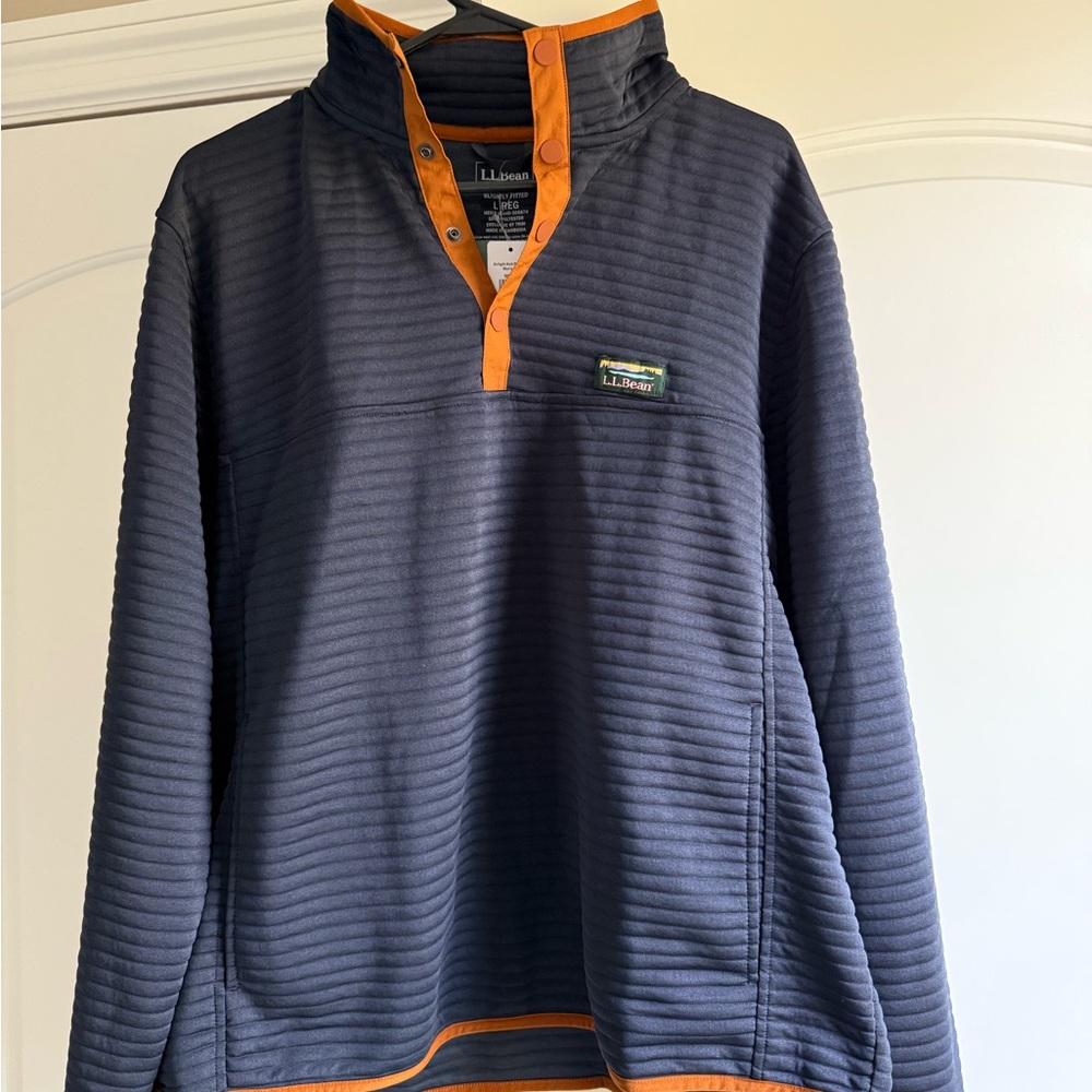 L.L. Bean Men's Charcoal and Tangerine Pullover